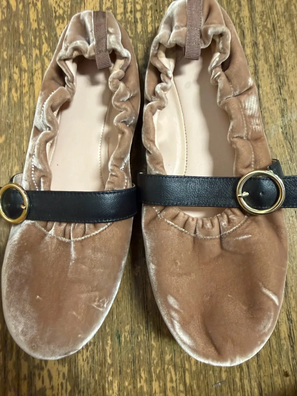 J.Crew Pink Velvet Ballet Flats women Black Strap and Decorative Button 8